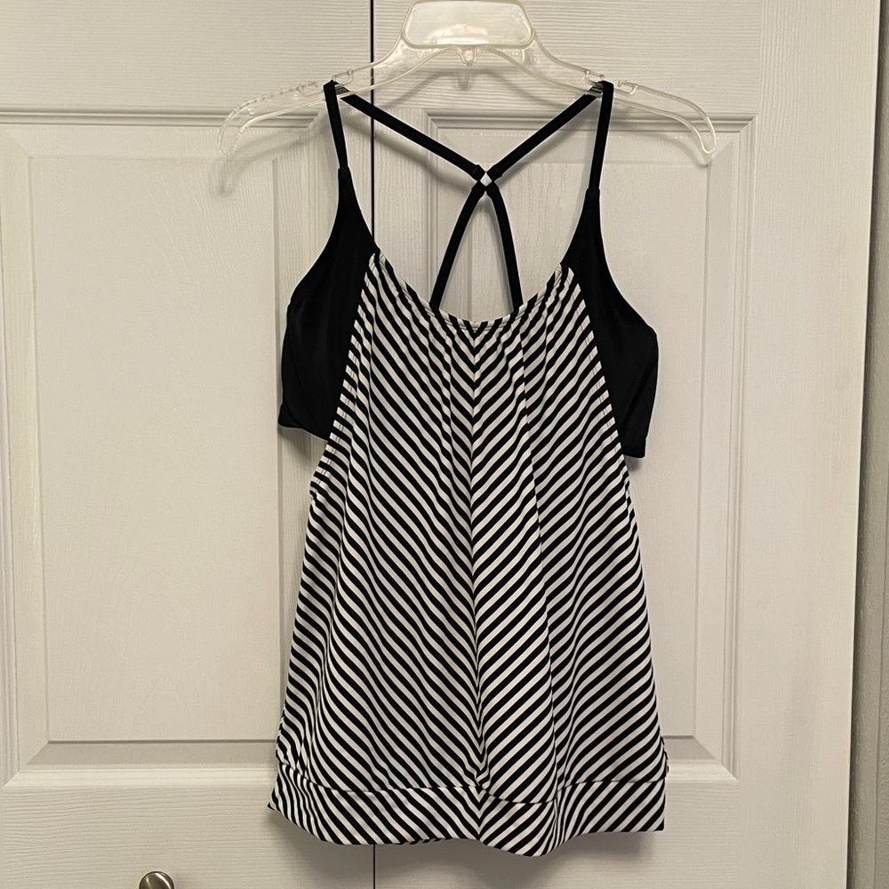 ATHLETA Black & White Tankini Swim Top 36 D/DD Slash Stripe Banded Waist
